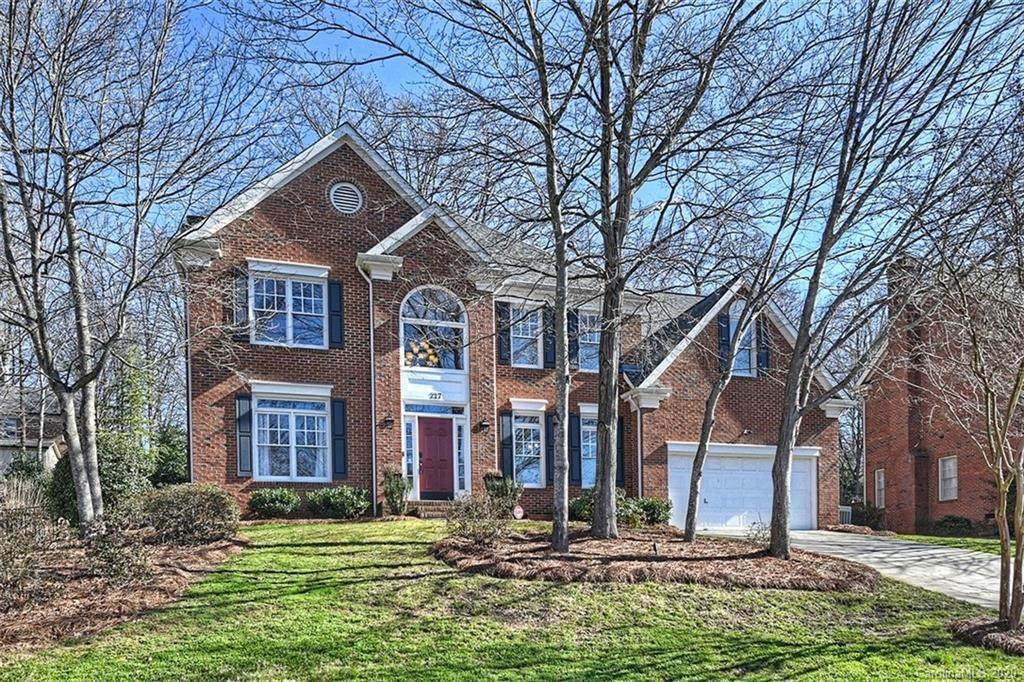 217 Hampden Lane - Photo 1
