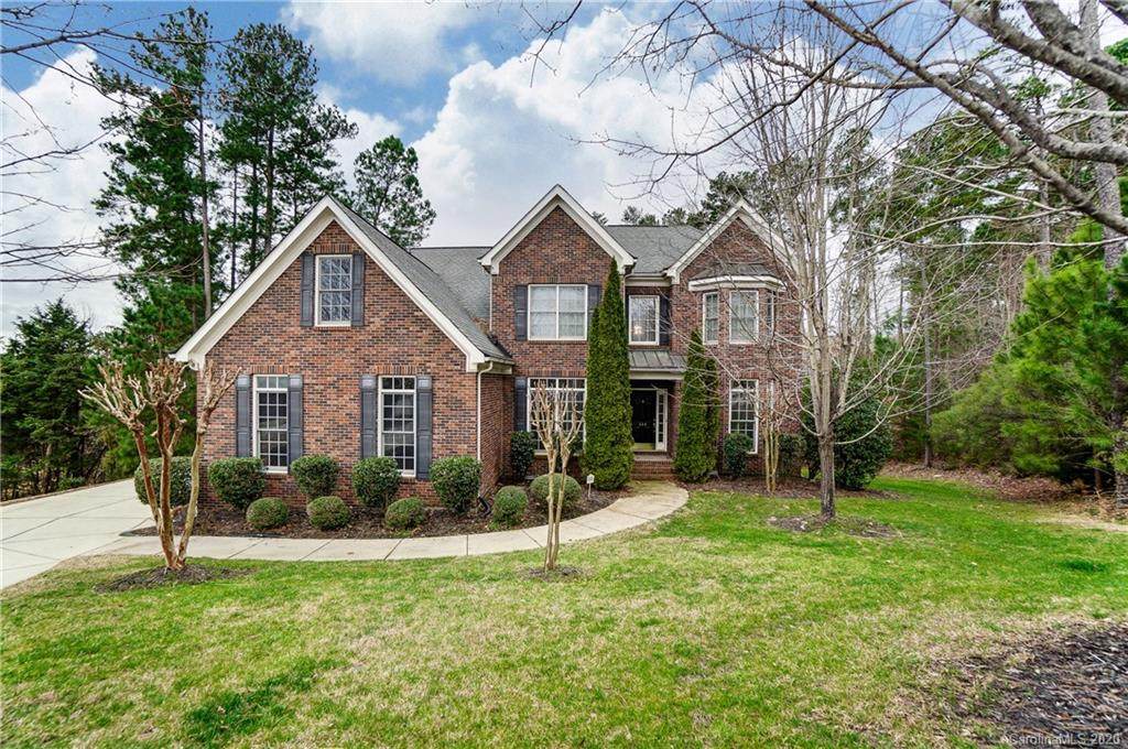 414 Danbury Lane - Photo 1