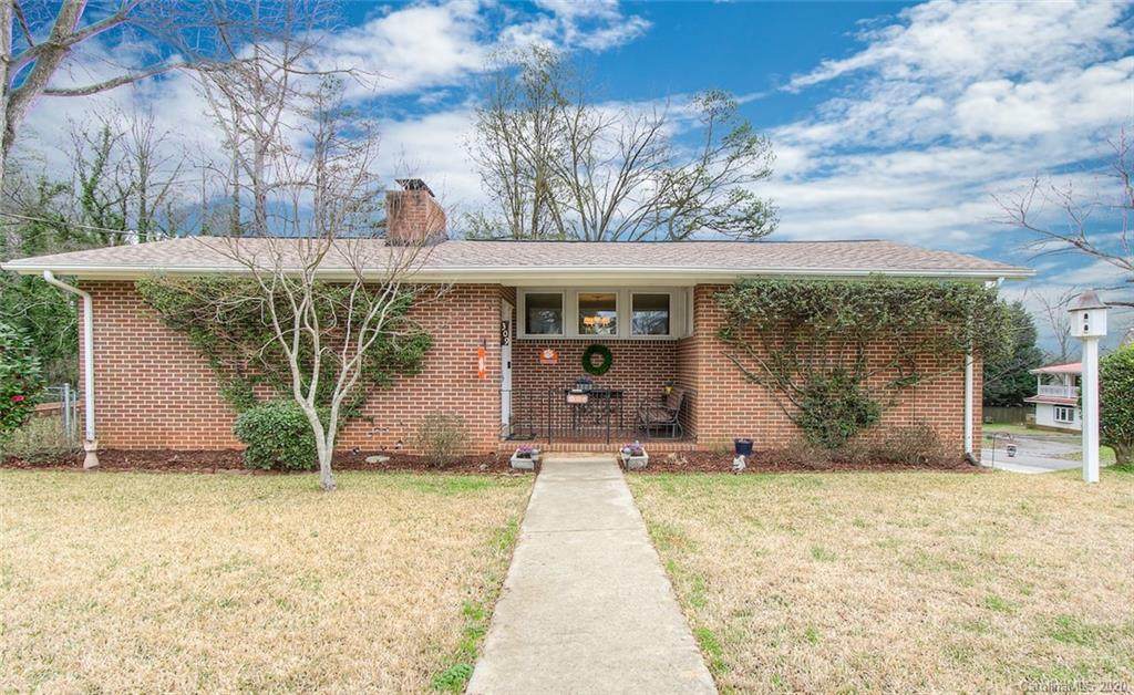 309 Banks Street - Photo 1