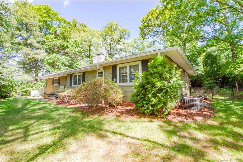 15 Summer Hill Drive - Photo 1