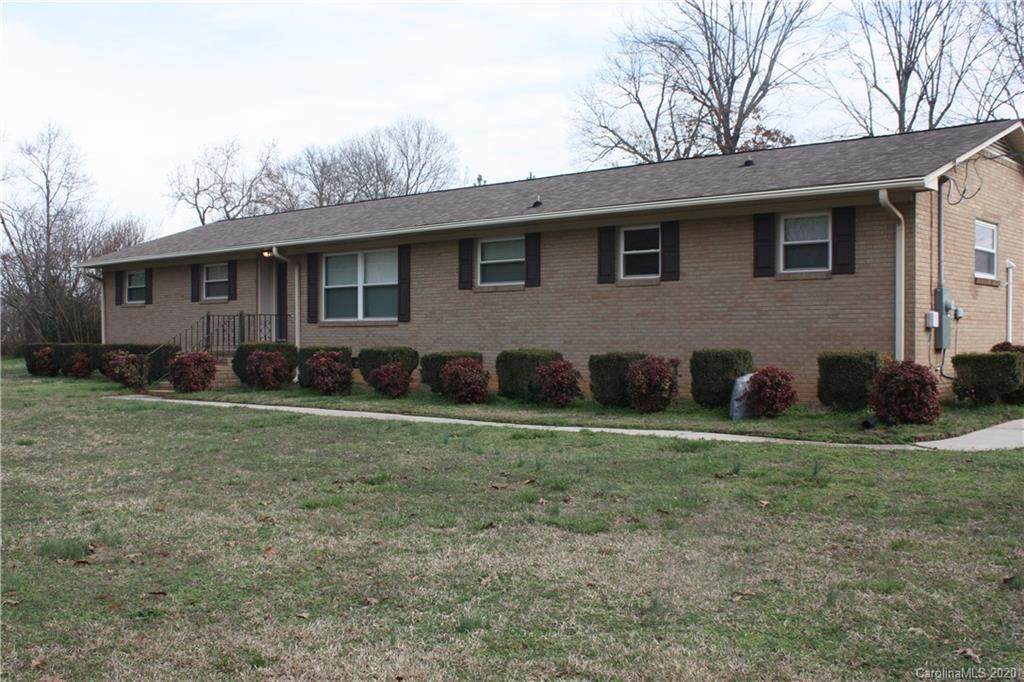 105 Oakmont Road - Photo 1