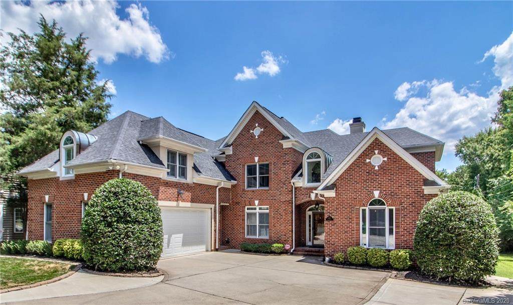 5015 Rea Road - Photo 1