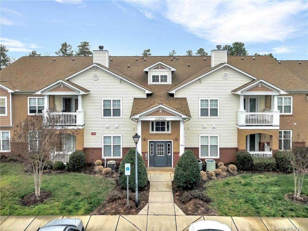 11749 Ridgeway Park Drive - Photo 1