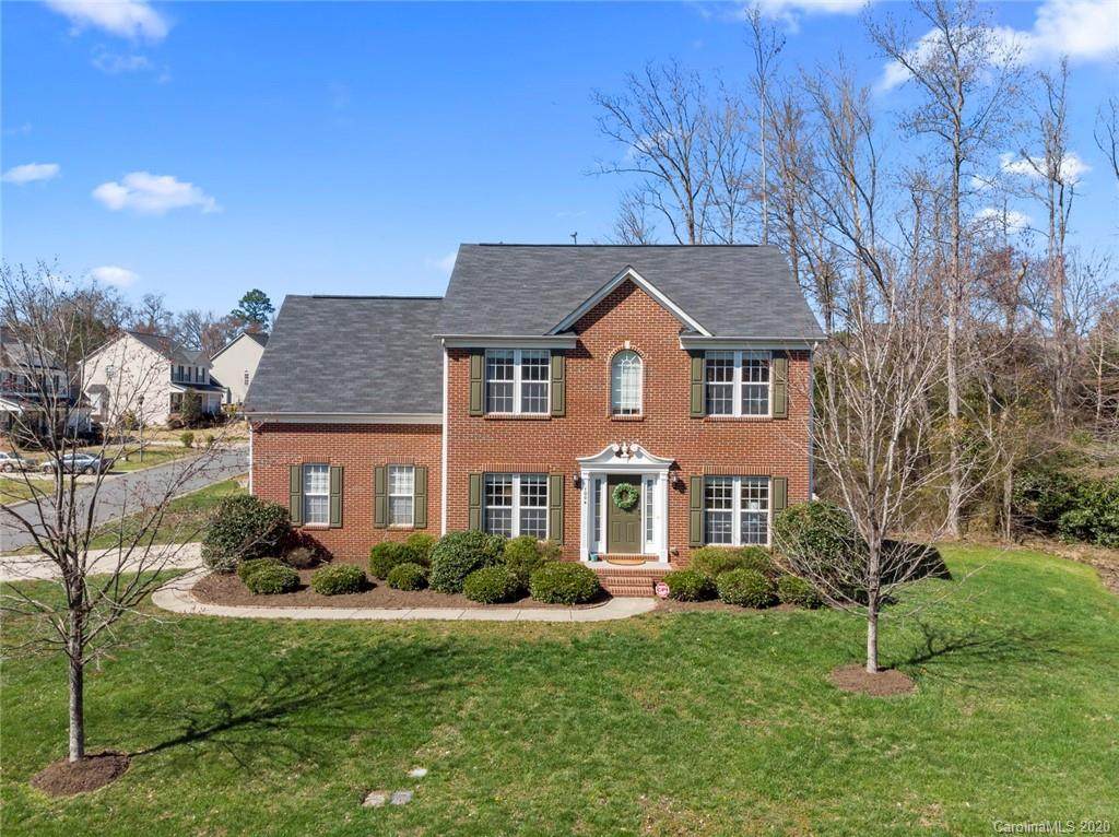 1004 Sora Lane - Photo 1