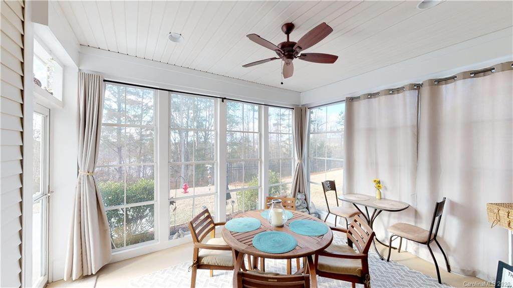 2164 Hartwell Lane - Photo 1