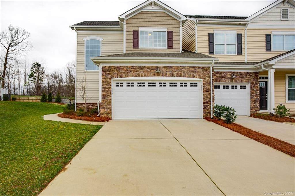 536 Park View Drive - Photo 1
