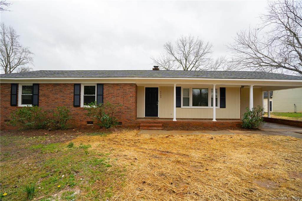4709 Springview Drive - Photo 1