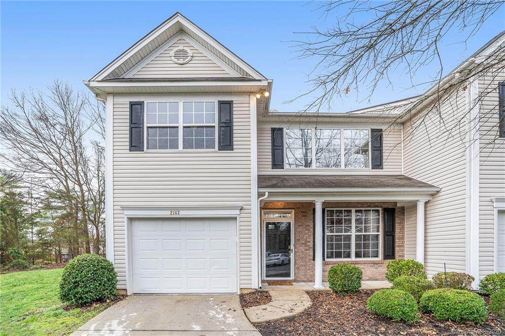 2142 Winthrop Chase Drive - Photo 1