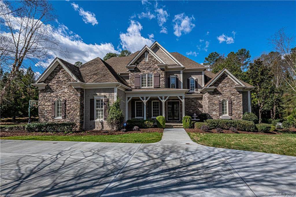 2072 Kings Manor Drive - Photo 1