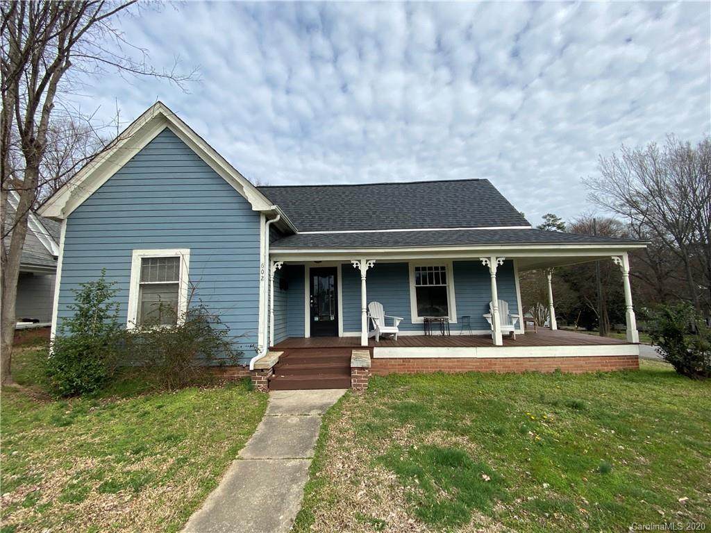 602 Franklin Street - Photo 1