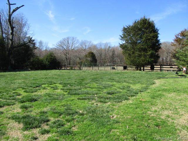 9708 Hambright Road - Photo 1