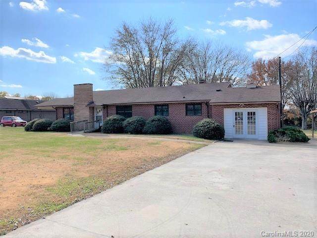 1259 Yadkinville Road - Photo 1
