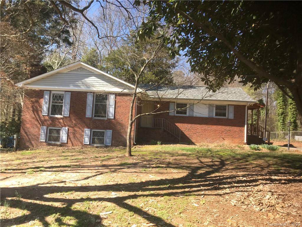 134 Spicewood Lane - Photo 1