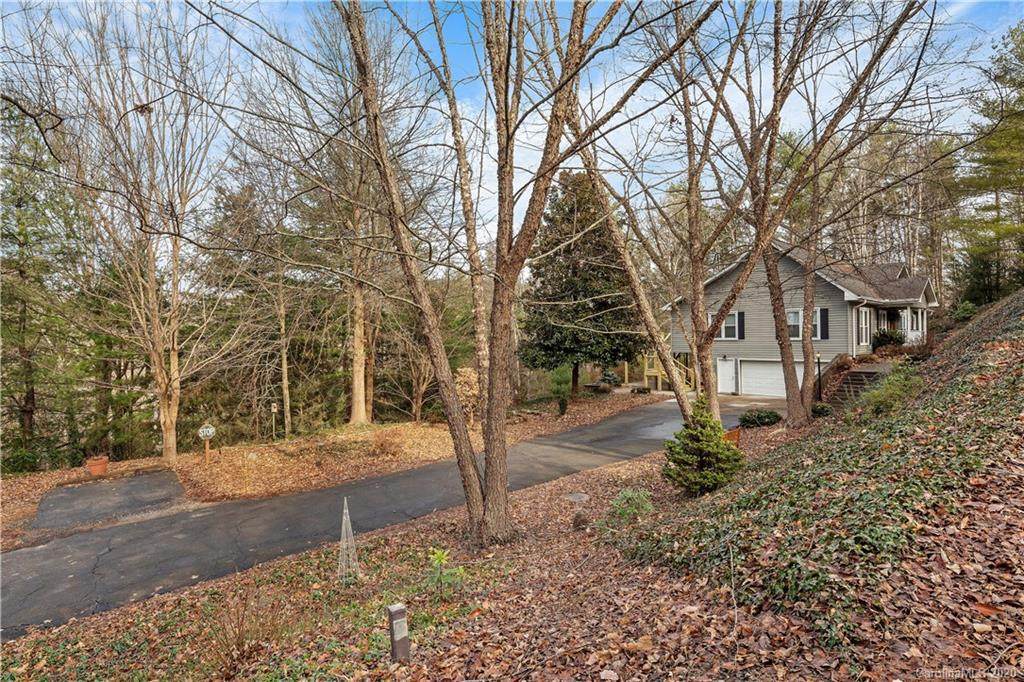 153 Skyview Circle - Photo 1