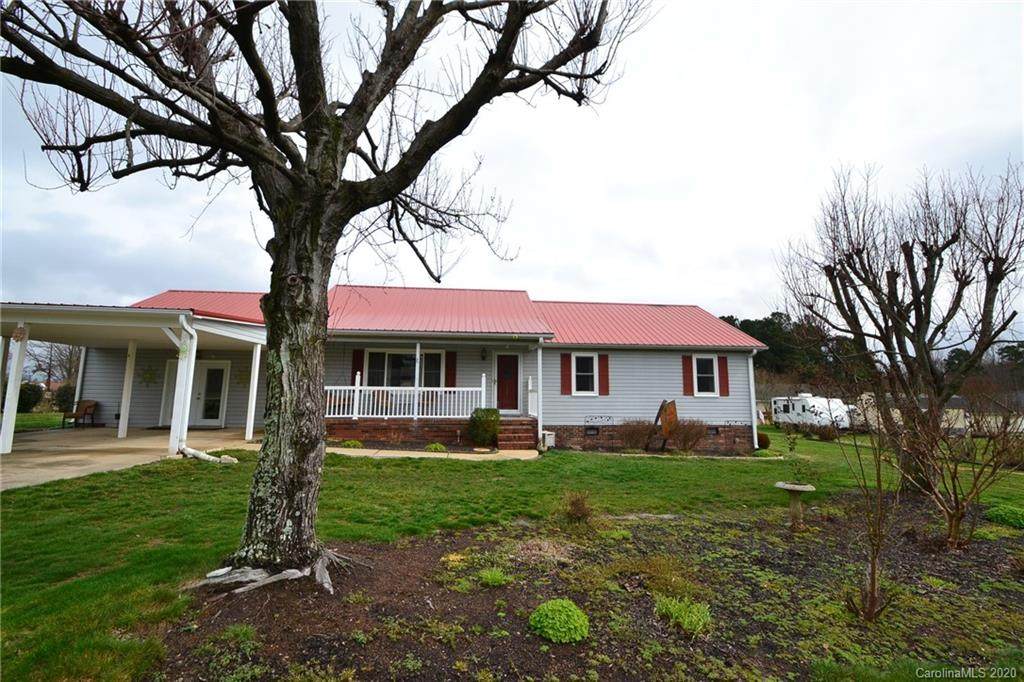 1520 Bumgarner James Lane - Photo 1