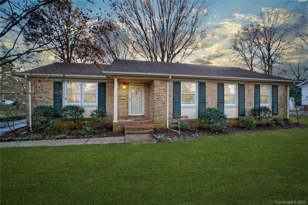 5020 Coronado Drive - Photo 1