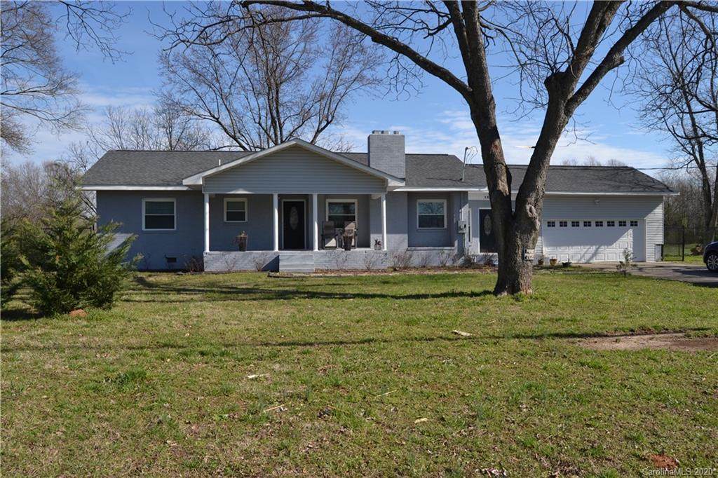 1843 Marion Street - Photo 1