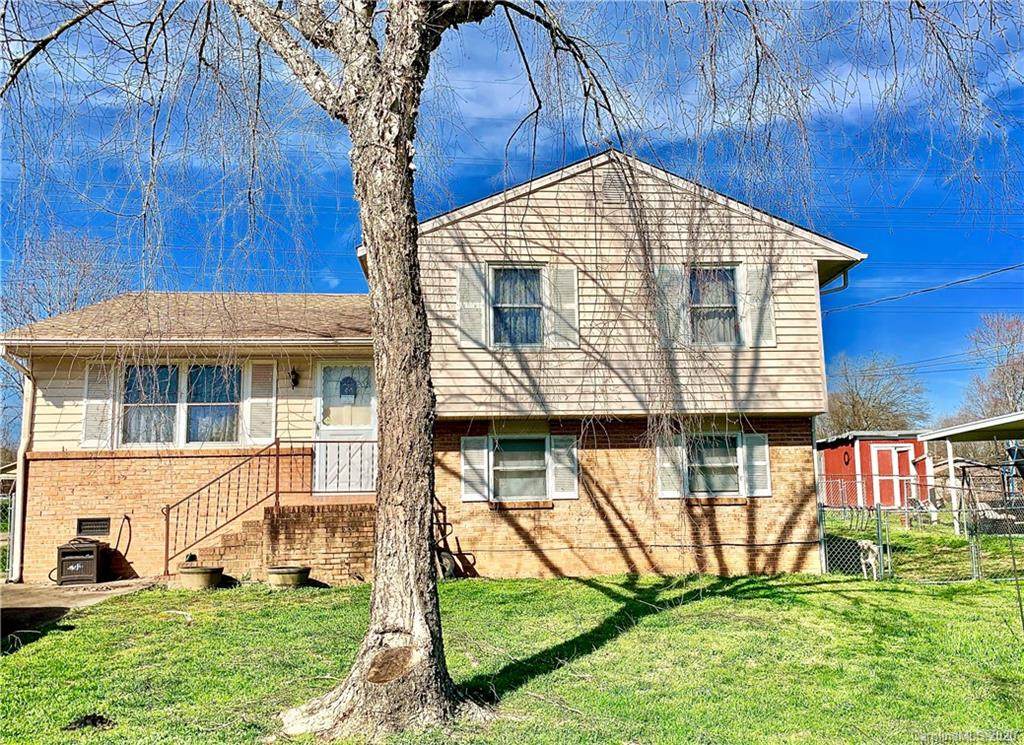 2020 Barwick Road - Photo 1