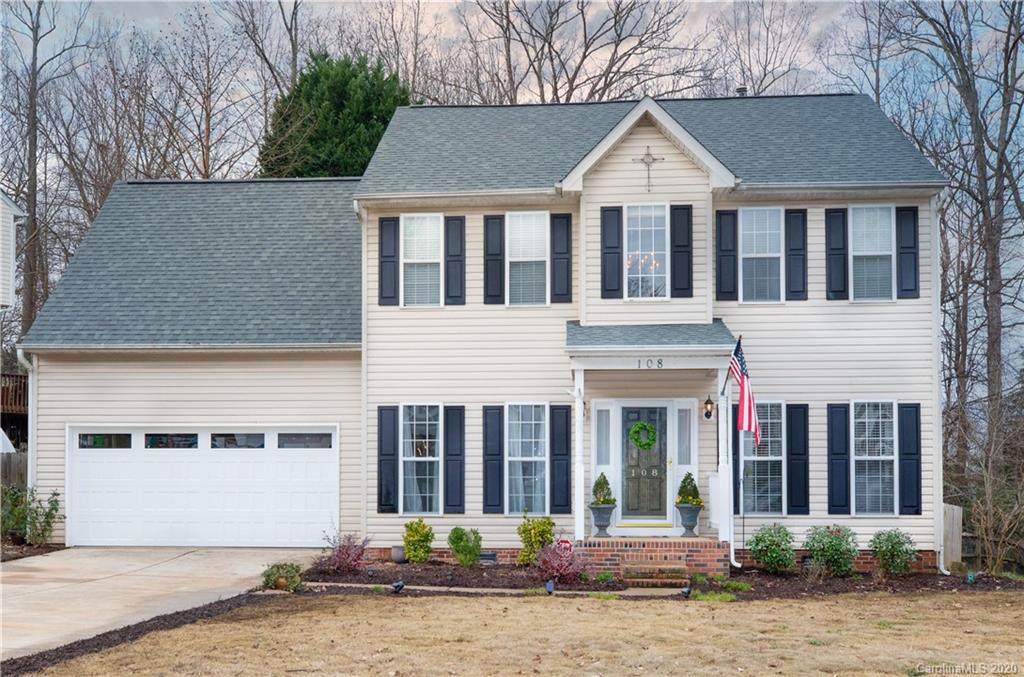 108 Shade Tree Circle - Photo 1