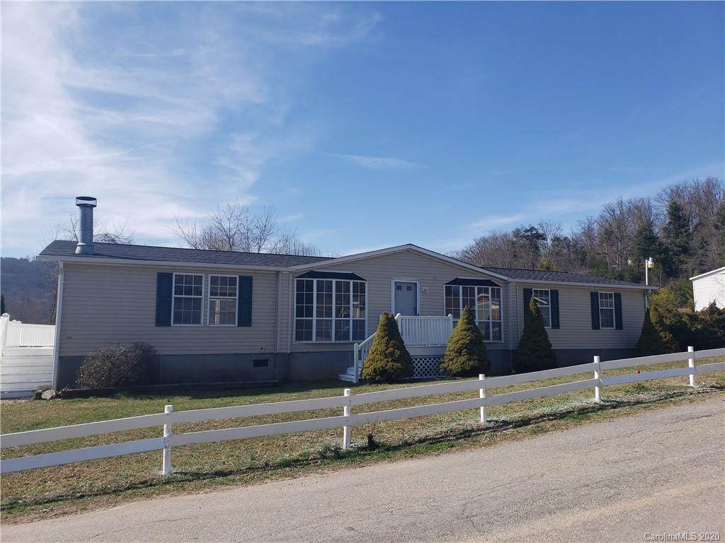 320 Camelia Lane - Photo 1
