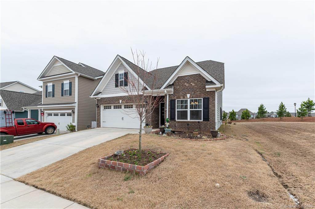210 Sycamore Drive - Photo 1 210 Sycamore Drive - Photo 1