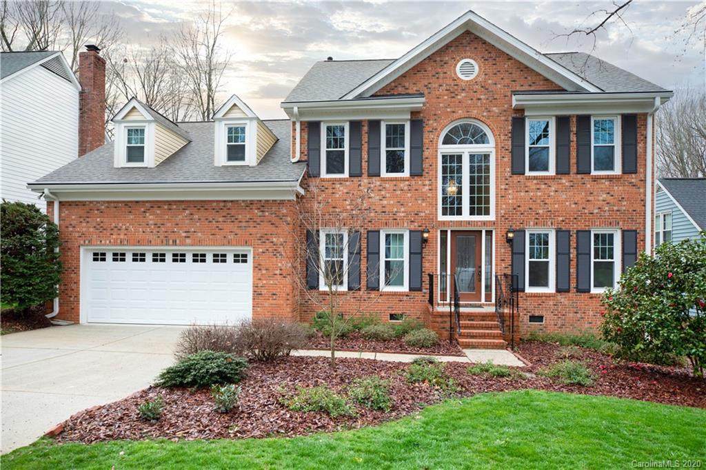 1639 Bridal Trail - Photo 1