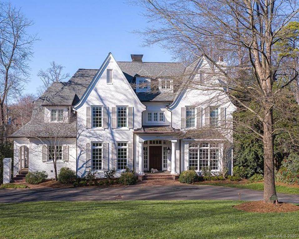 1918 Pinewood Circle - Photo 1