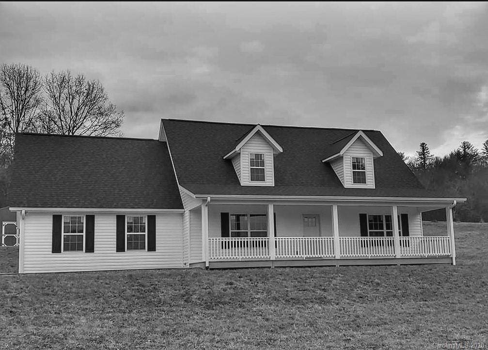 671 Oak Lane - Photo 1
