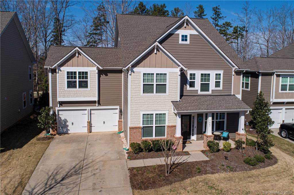 1447 Kilburn Lane - Photo 1