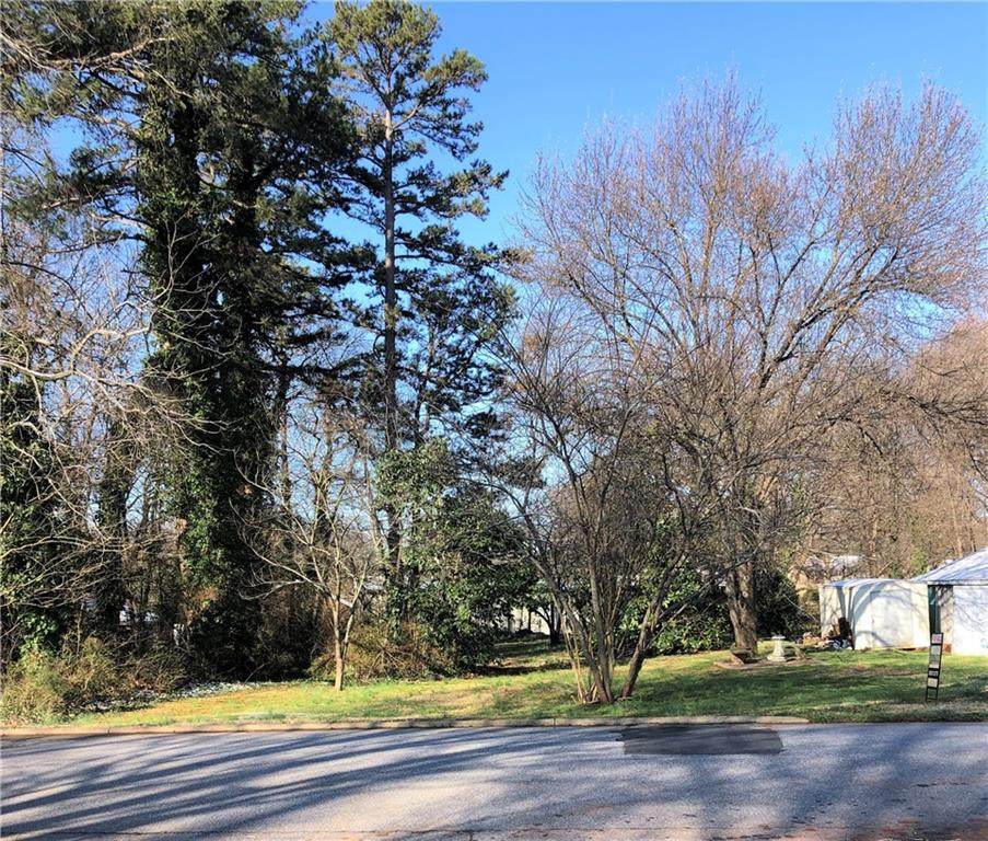 1190 Shipp Avenue - Photo 1
