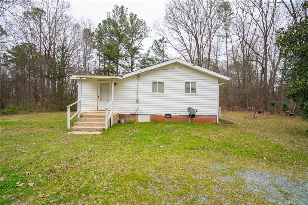7035 Hector Road - Photo 1