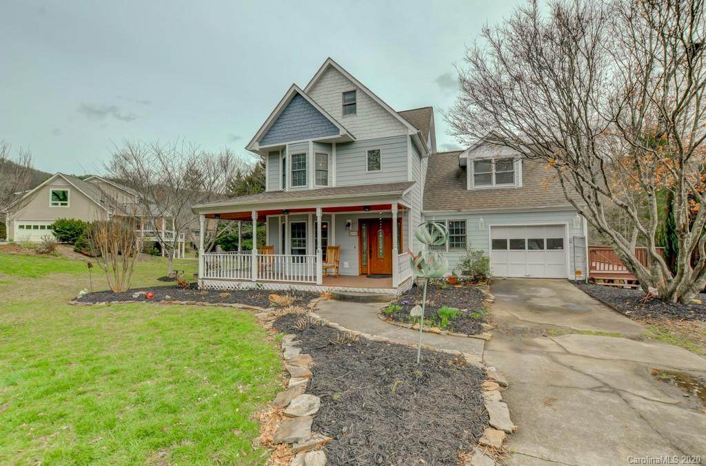 201 Woodland Court - Photo 1