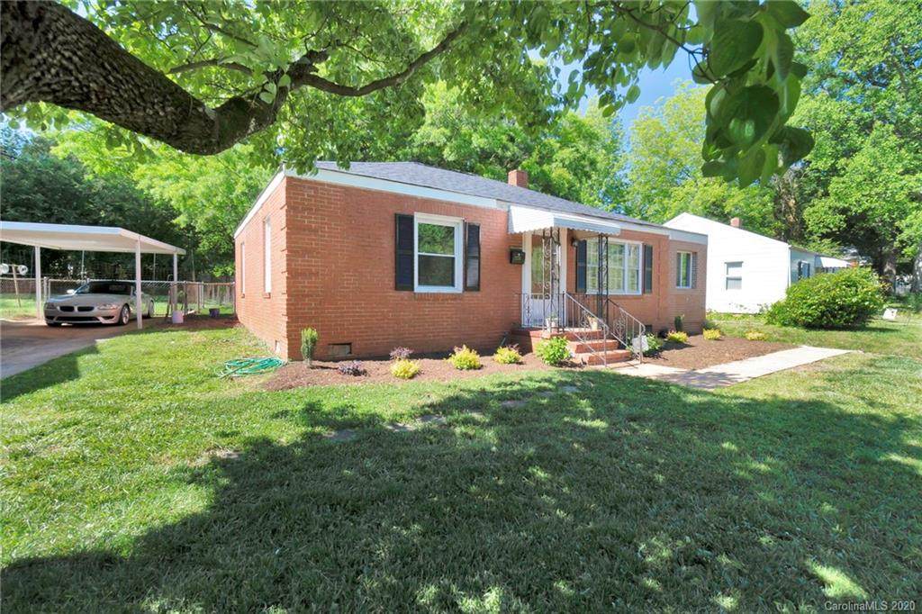 2328 Belfast Drive - Photo 1
