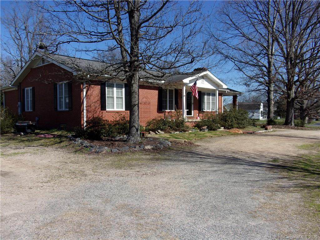 2516 C Street - Photo 1
