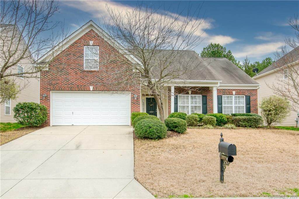 2027 Bridleside Drive - Photo 1