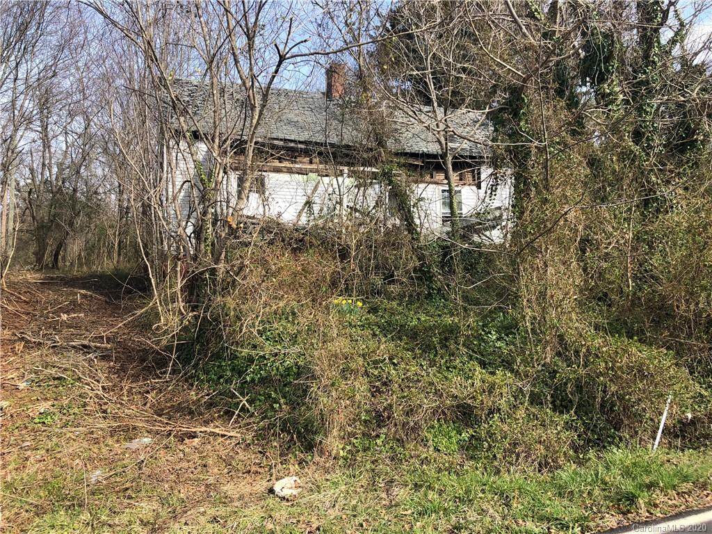 260 Middle Street - Photo 1