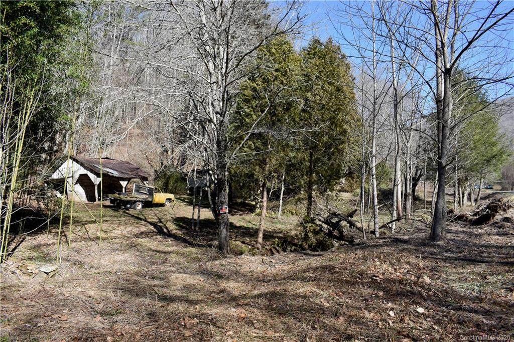 1087 Plum Branch Road - Photo 1