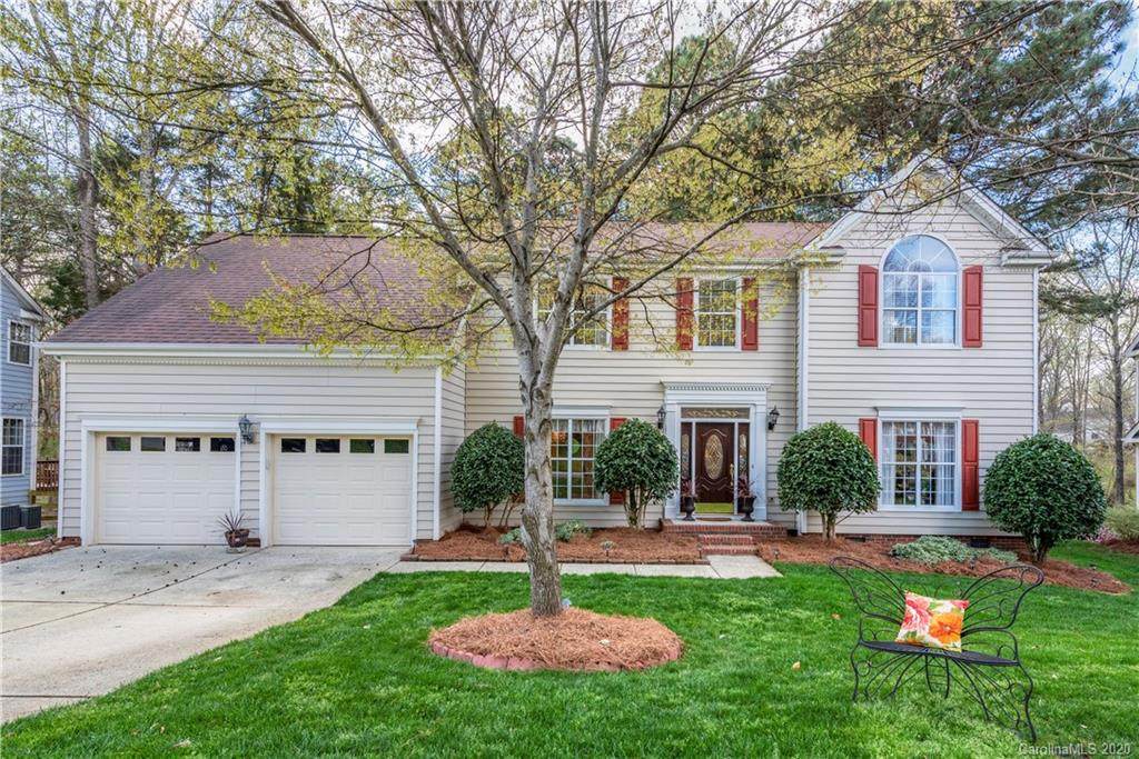 1112 Weeping Willow Lane - Photo 1