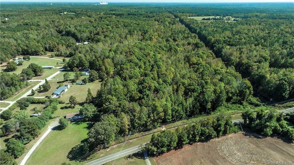 39 Charlotte Highway - Photo 1