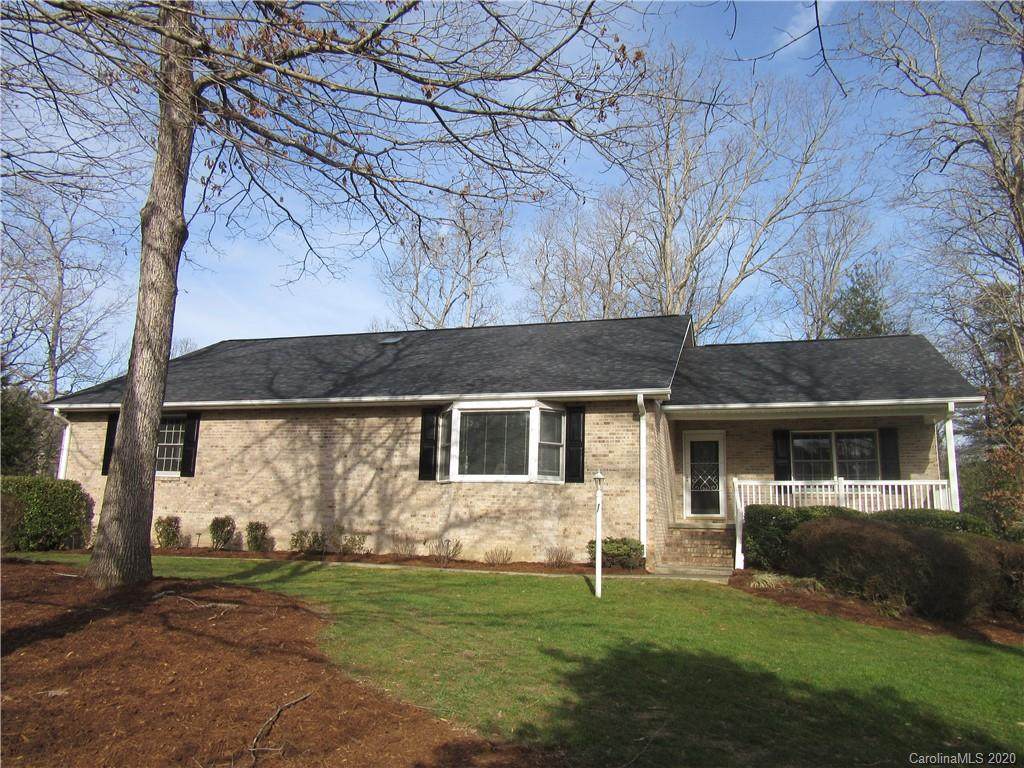 122 Brandon Road - Photo 1