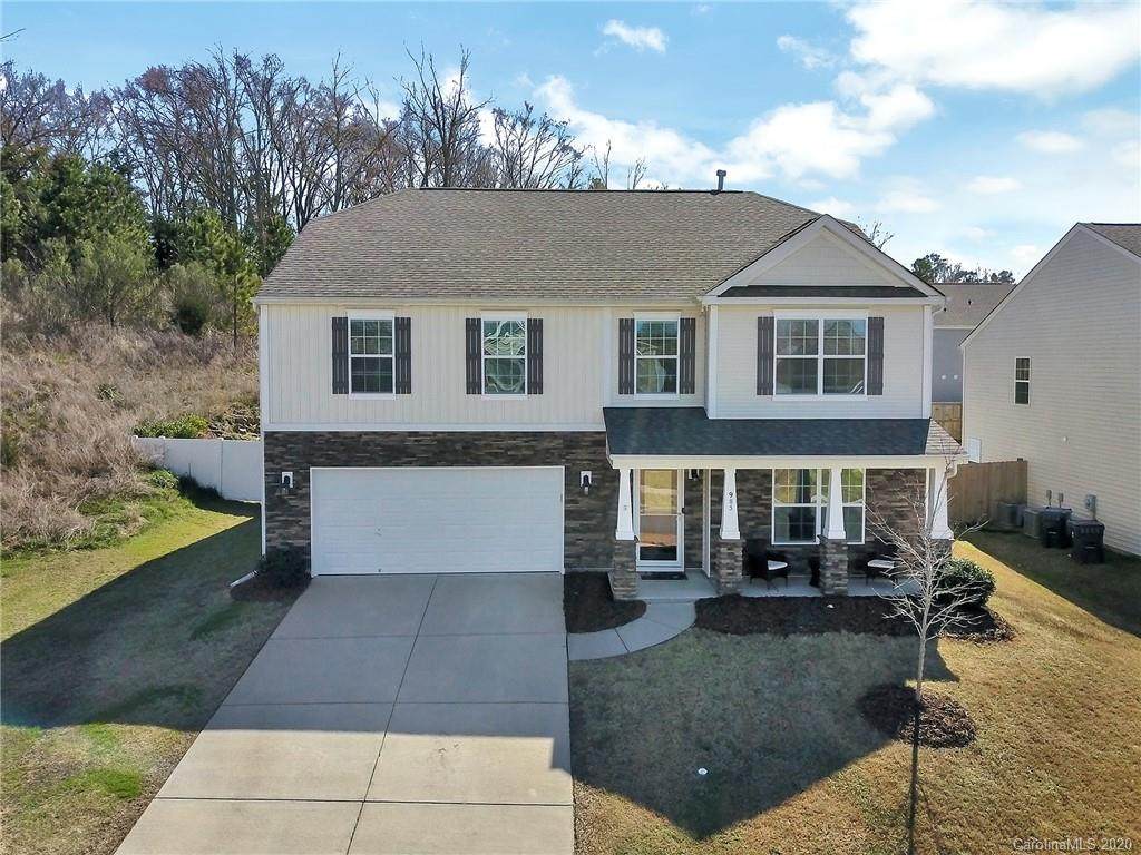 985 Ellen Lane - Photo 1