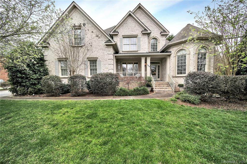 109 Price Point Drive - Photo 1