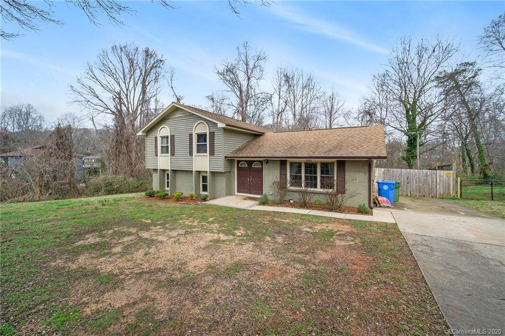 2420 Essen Lane - Photo 1