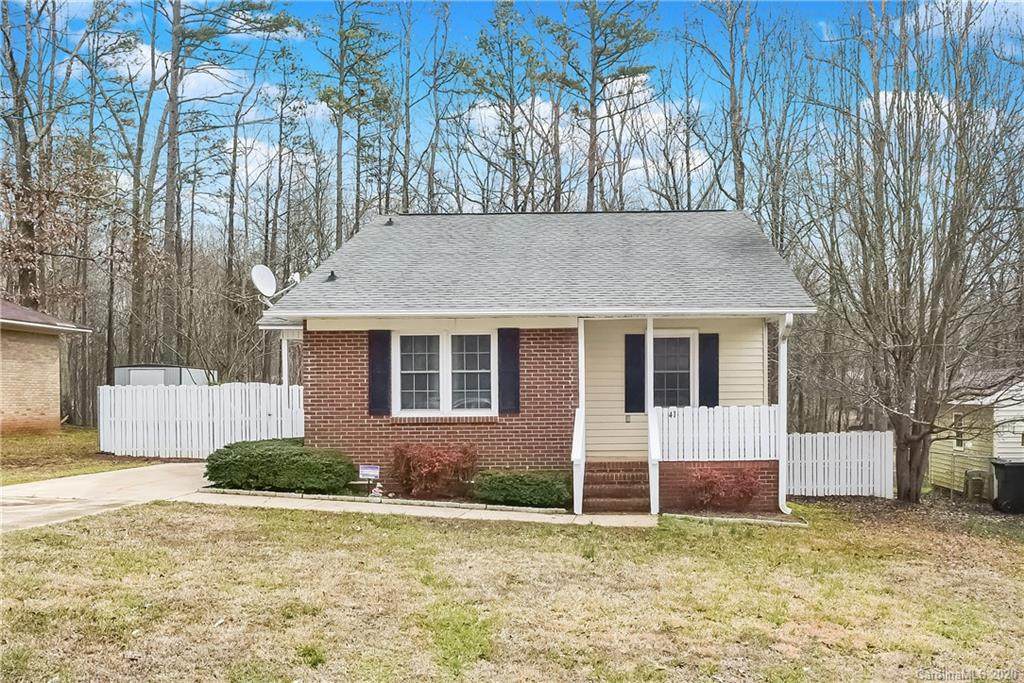 41 Southbrook Drive - Photo 1