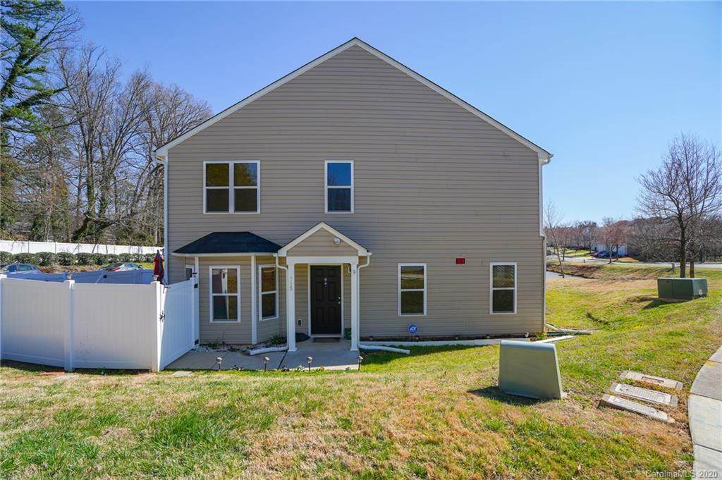 715 Plaza Walk Drive - Photo 1