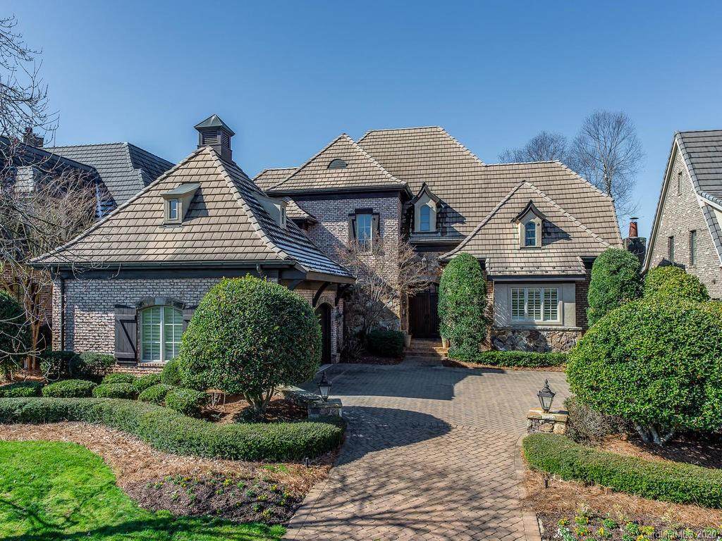 304 Royal Crescent Lane - Photo 1