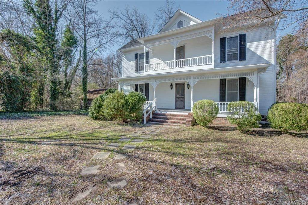 300 Patrick Road - Photo 1