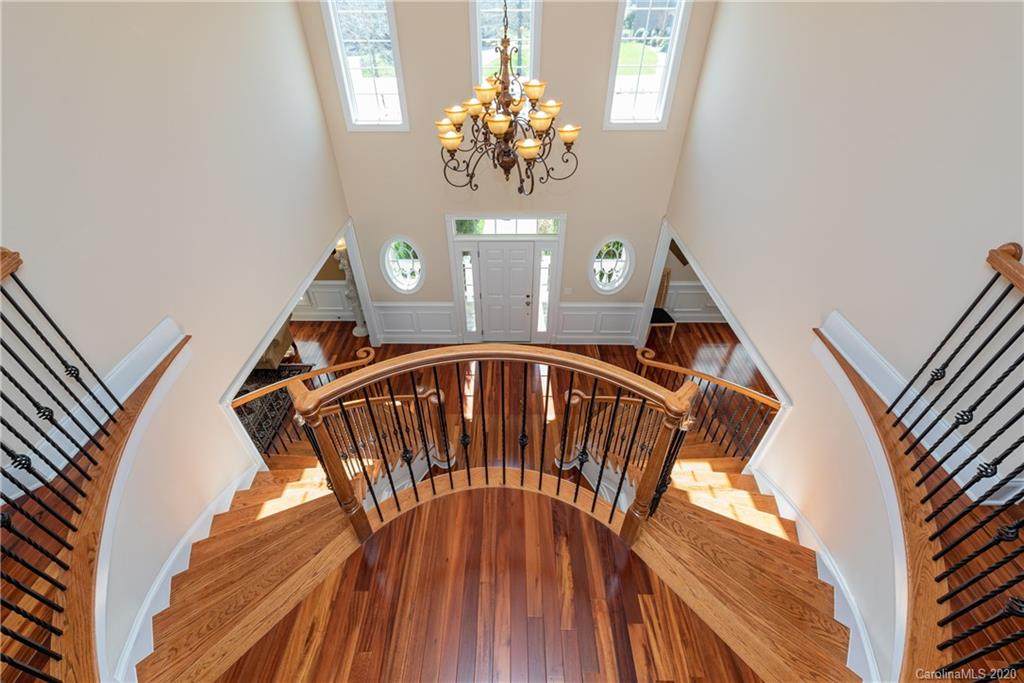 804 Wandering Way Drive - Photo 1