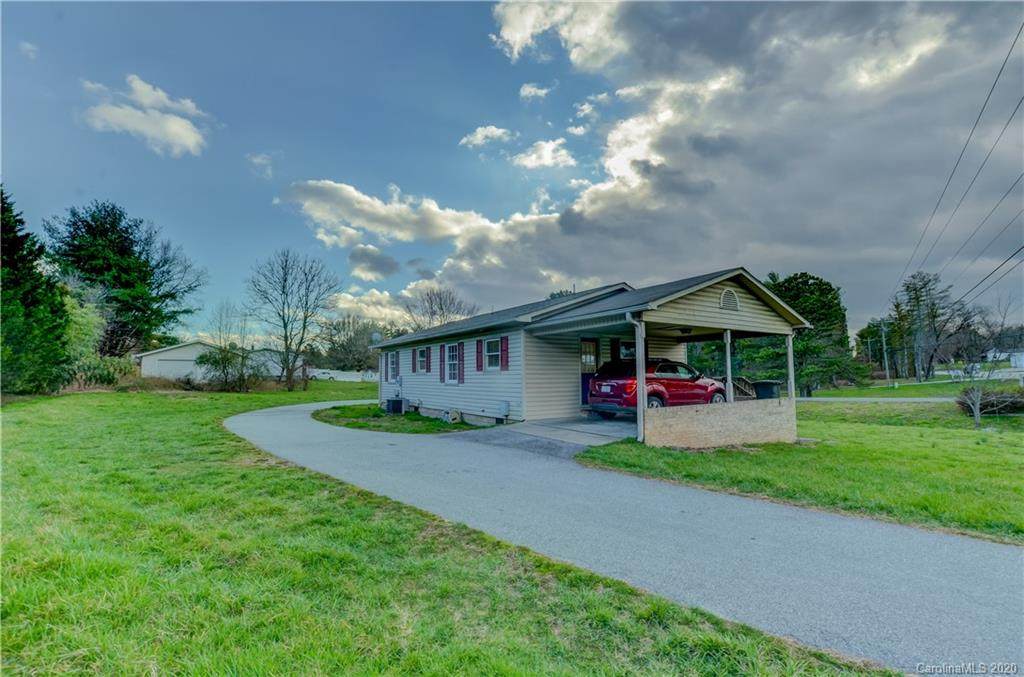 1 Bolton Court - Photo 1