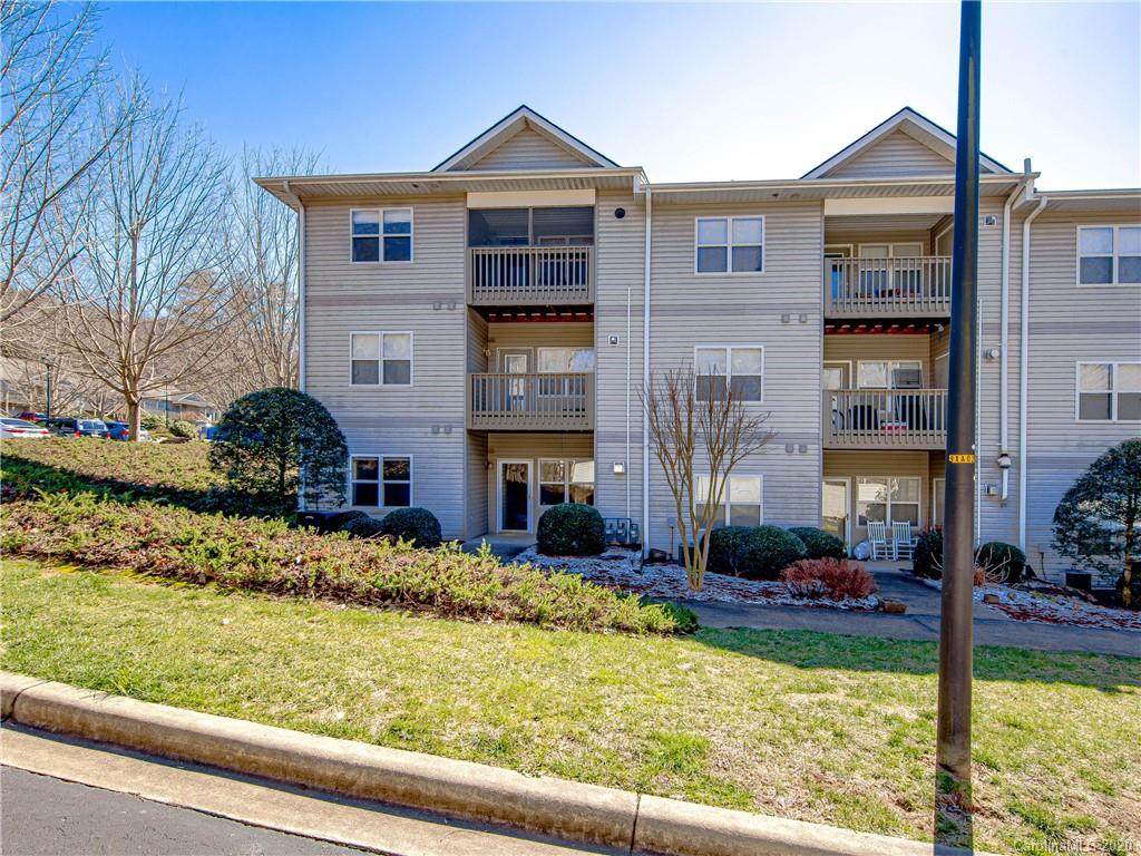 505 Carlyle Way - Photo 1